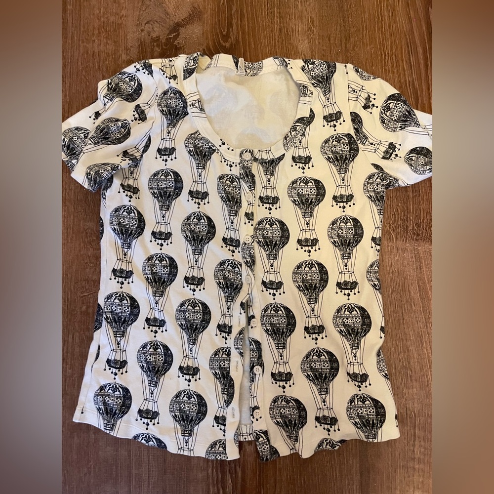 Kate Quinn Button Down shirt in medium